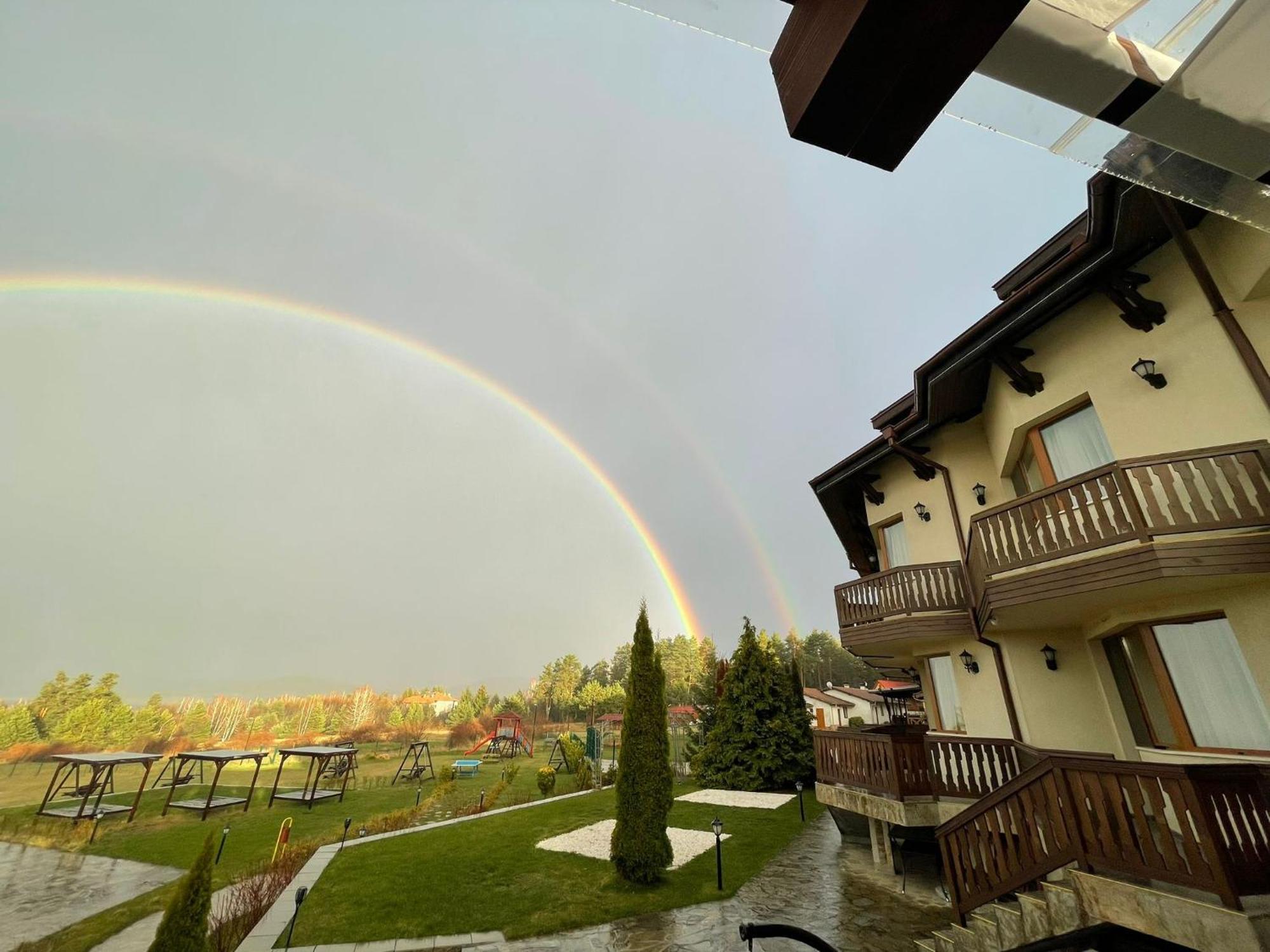 Family Hotel Eterno Tsigov Chark Exterior foto