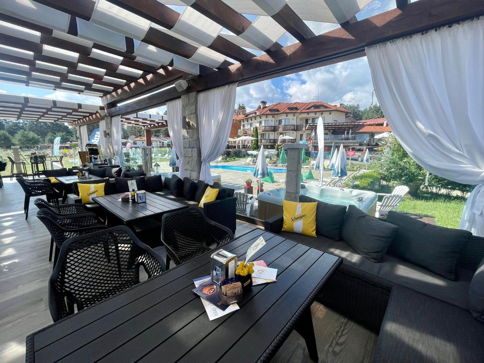 Family Hotel Eterno Tsigov Chark Exterior foto